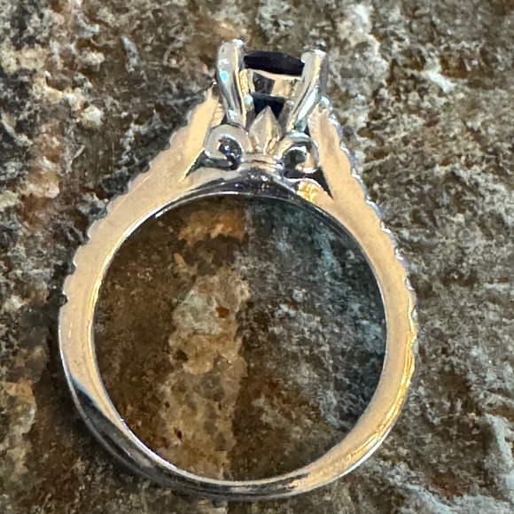 🔥 Vintage Sterling Silver Blue Stone Ring | Engagement/Anniversary S925 Sz 7.5 - Picture 5 of 10